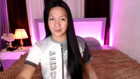 Snapshot of babyamandaxx chatting on 06/15/26, 01:30 AMANDA online show from 06/15/26, 01:30