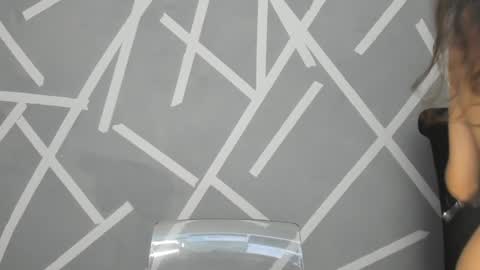 Snapshot of babyaylin chatting on 12/30/24, 10:32 Aylin  online show from 12/30/24, 10:32