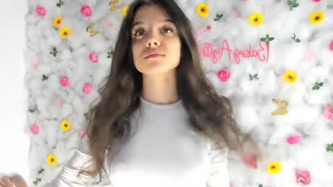 Snapshot of babyaylin chatting on 03/03/25, 03:20 Aylin  online show from 03/03/25, 03:20