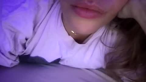 babyboo727 online show from 12/04/25, 09:23