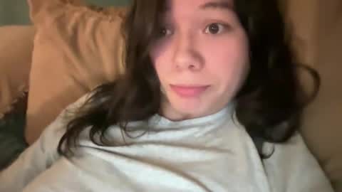 ava online show from 04/21/26, 02:51