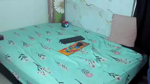 babycam23_ online show from 03/13/26, 04:19