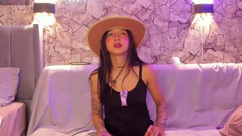 Babycam online show from 02/21/25, 06:59