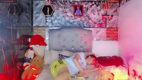 babycharol01 online show from 06/19/26, 06:18