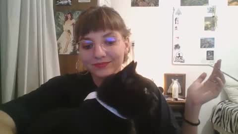 Snapshot of babydemon6 chatting on 12/05/24, 02:31 babydemon6 online show from 12/05/24, 02:31