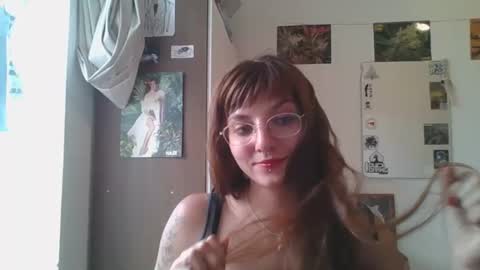 Snapshot of babydemon6 chatting on 12/30/24, 07:21 babydemon6 online show from 12/30/24, 07:21