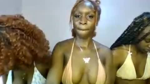 Snapshot of babydoll_230 chatting on 07/06/26, 07:38 Babydoll 230 online show from 07/06/26, 07:38