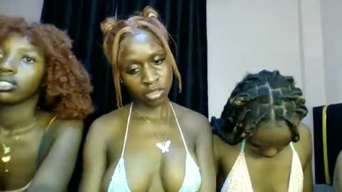 Snapshot of babydoll_230 chatting on 07/14/26, 02:56 Babydoll 230 online show from 07/14/26, 02:56