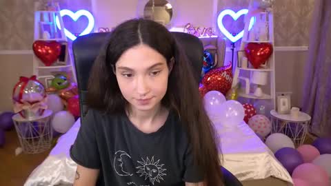 Sasha online show from 02/17/25, 11:09