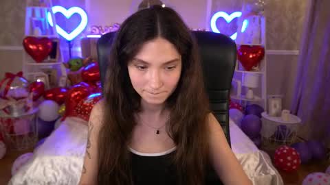 Sasha online show from 02/25/25, 02:36