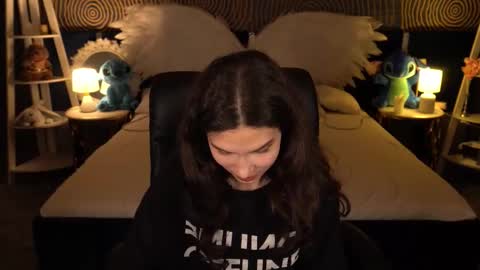 Sasha online show from 11/09/25, 07:56