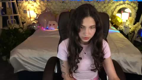 Snapshot of babyflowerr chatting on 06/05/26, 07:08 Sasha online show from 06/05/26, 07:08