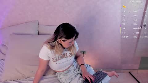 babyfoxxx_ online show from 04/09/26, 12:10