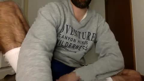 Snapshot of babyhardy chatting on 12/04/24, 11:35 Tom A. online show from 12/04/24, 11:35