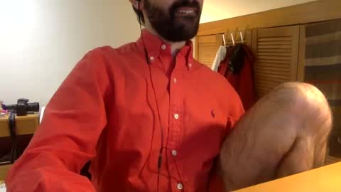 Snapshot of babyhardy chatting on 12/30/24, 07:53 Tom A. online show from 12/30/24, 07:53