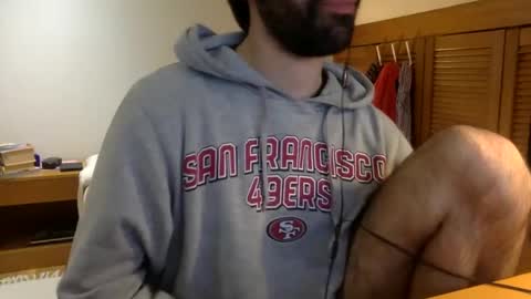 Snapshot of babyhardy chatting on 01/06/25, 11:09 Tom A. online show from 01/06/25, 11:09