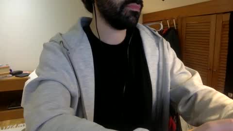 Snapshot of babyhardy chatting on 01/07/25, 11:03 Tom A. online show from 01/07/25, 11:03