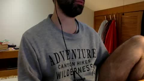 Snapshot of babyhardy chatting on 01/25/25, 01:52 Tom A. online show from 01/25/25, 01:52