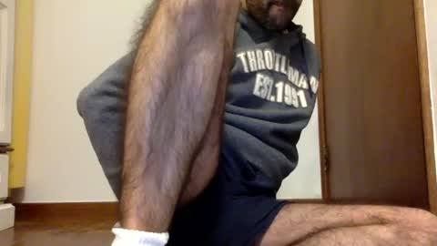 Snapshot of babyhardy chatting on 01/30/25, 11:34 Tom A. online show from 01/30/25, 11:34