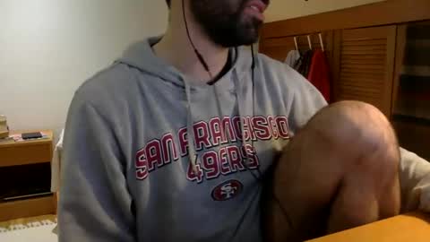 Snapshot of babyhardy chatting on 02/08/25, 11:24 Tom A. online show from 02/08/25, 11:24