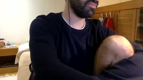 Snapshot of babyhardy chatting on 02/09/25, 08:02 Tom A. online show from 02/09/25, 08:02