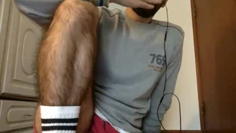 Snapshot of babyhardy chatting on 02/13/25, 09:20 Tom A. online show from 02/13/25, 09:20