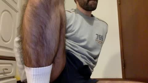 Snapshot of babyhardy chatting on 02/15/25, 11:47 Tom A. online show from 02/15/25, 11:47