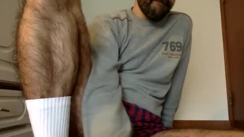 Snapshot of babyhardy chatting on 02/18/25, 01:22 Tom A. online show from 02/18/25, 01:22