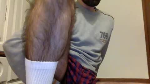 Snapshot of babyhardy chatting on 02/18/25, 11:30 Tom A. online show from 02/18/25, 11:30