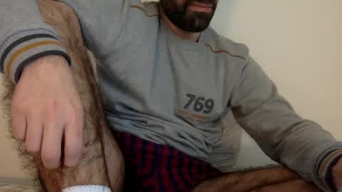 Snapshot of babyhardy chatting on 02/19/25, 05:06 Tom A. online show from 02/19/25, 05:06