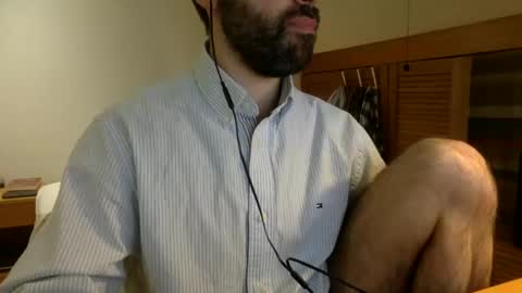 Snapshot of babyhardy chatting on 02/27/25, 12:02 Tom A. online show from 02/27/25, 12:02