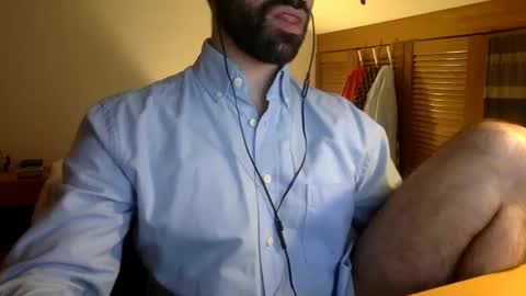 Snapshot of babyhardy chatting on 03/08/25, 12:33 Tom A. online show from 03/08/25, 12:33