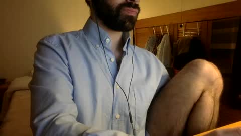 Snapshot of babyhardy chatting on 03/12/25, 04:35 Tom A. online show from 03/12/25, 04:35