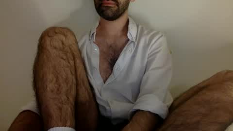 Snapshot of babyhardy chatting on 10/07/25, 10:29 Tom A. online show from 10/07/25, 10:29