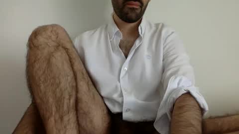 Snapshot of babyhardy chatting on 10/26/25, 11:49 Tom A. online show from 10/26/25, 11:49