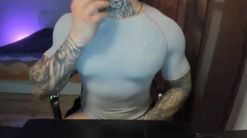 Snapshot of babylewisss chatting on 04/20/26, 04:10 Amil online show from 04/20/26, 04:10