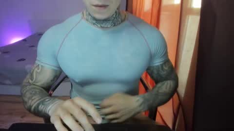 Snapshot of babylewisss chatting on 04/27/26, 01:53 Amil online show from 04/27/26, 01:53