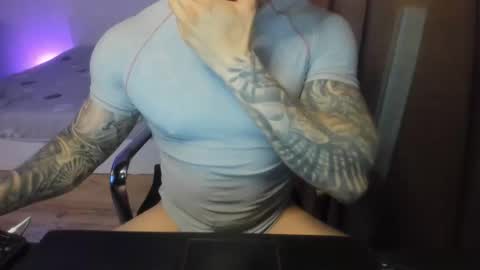 Snapshot of babylewisss chatting on 05/14/26, 04:58 Amil online show from 05/14/26, 04:58