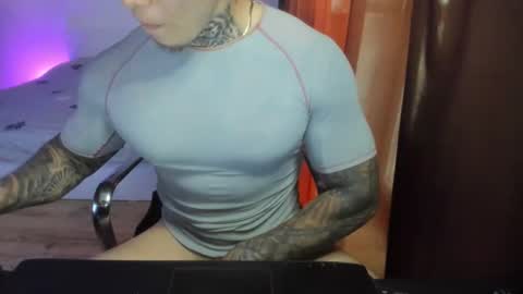 Snapshot of babylewisss chatting on 05/31/26, 01:18 Amil online show from 05/31/26, 01:18