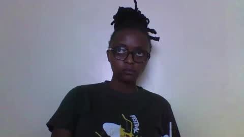 Babylisah online show from 04/21/26, 12:22