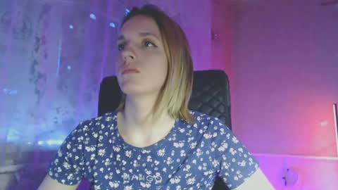 Sonya online show from 02/25/25, 04:03