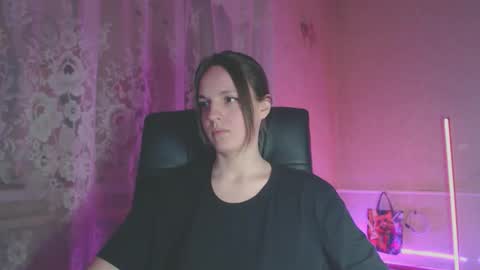 Sonya online show from 02/17/26, 07:42