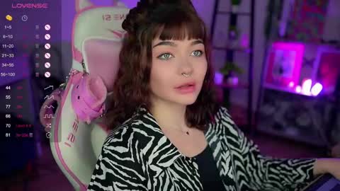 Nika online show from 02/01/25, 11:06