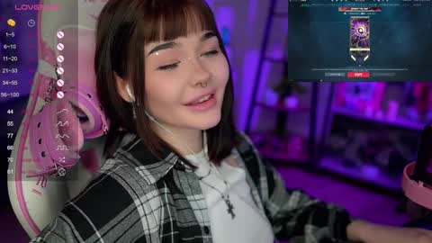 Nika online show from 02/13/25, 01:40