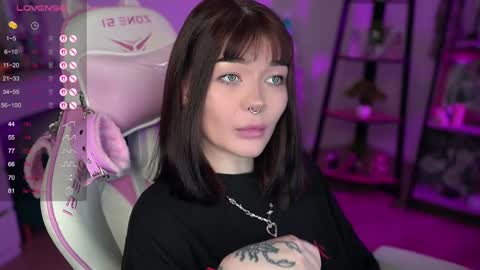 Nika online show from 02/22/25, 10:52