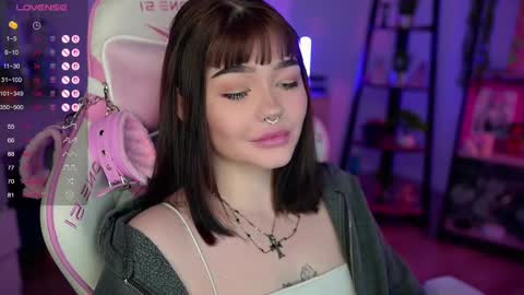 Nika online show from 03/11/25, 11:15