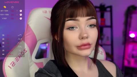 Nika online show from 09/10/25, 09:04