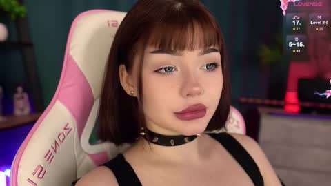 Nika online show from 10/12/25, 09:36