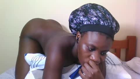 PRISCILLAH online show from 11/28/25, 11:29