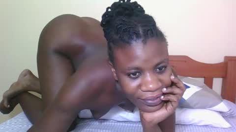 PRISCILLAH online show from 12/15/25, 08:24